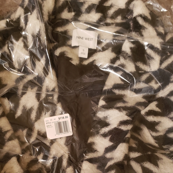New sealed Oversized Nine West Wool Peacoat Small - Picture 5 of 5